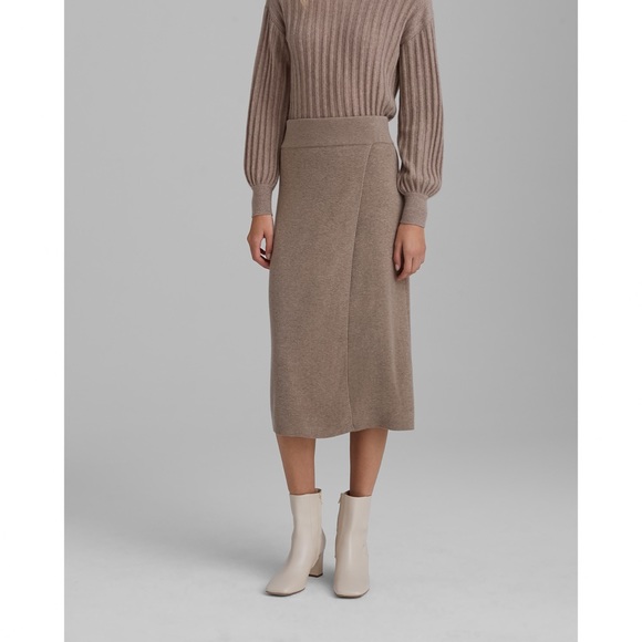 Club Monaco Dresses & Skirts - Club Monaco Taupe Knit Midi Skirt